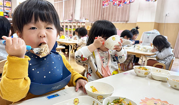 給食